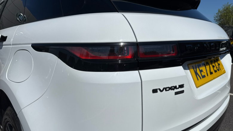 Land Rover Range Rover Evoque 1.5 P300e Evoque Edition 5dr Auto Hatchback